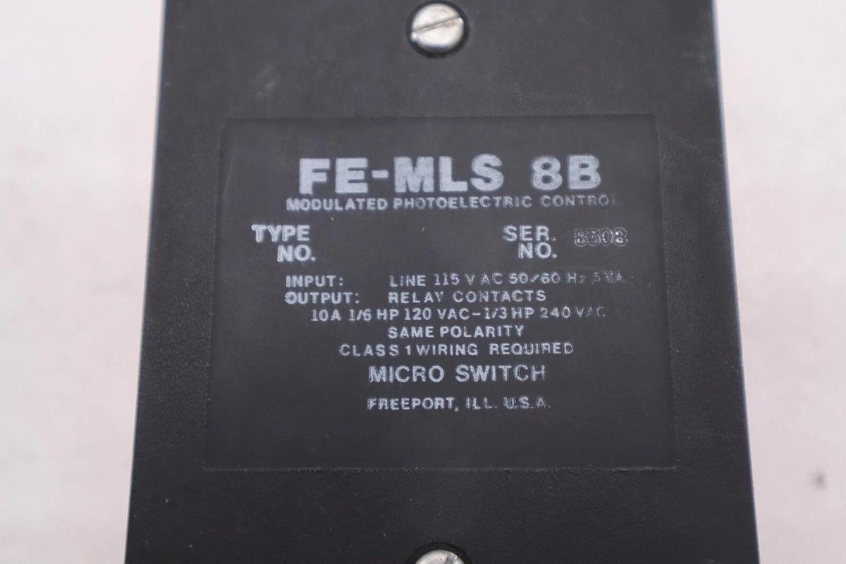 Micro Switch FE-MLS-8B Modulated Photoelectric Control NEW OPEN BOX STOCK L-426C