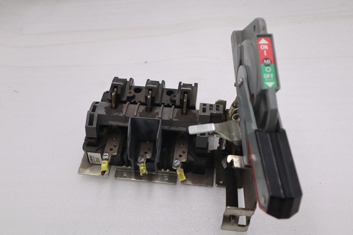 Used Allen Bradley 1494V-DS30 Disconnect 30 Amp 600 VAC Ser. D STOCK 5848