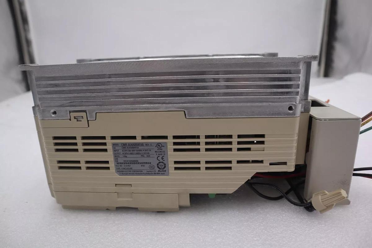 Used YASKAWA ELECTRIC CIMR-AU4A0004FAA / CIMRAU4A0004FAA REV E VFD DRIVE STOCK 4311