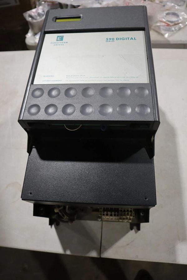 Used EUROTHERM 590 DRV DC DRIVE  CAT 955D8R22 STOCK H1872