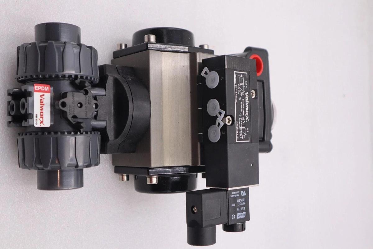 Used VALWORX 530163 AP063 PNEUMATIC ACTUATOR W/ 529102A SOLENOID 529910A VALVE #005-A