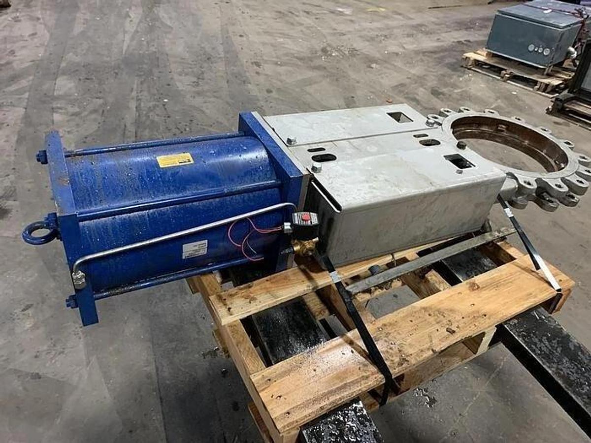 Used 16" PNEUMATIC KNIFE GATE VALVE (SCAVENGER VALVE)