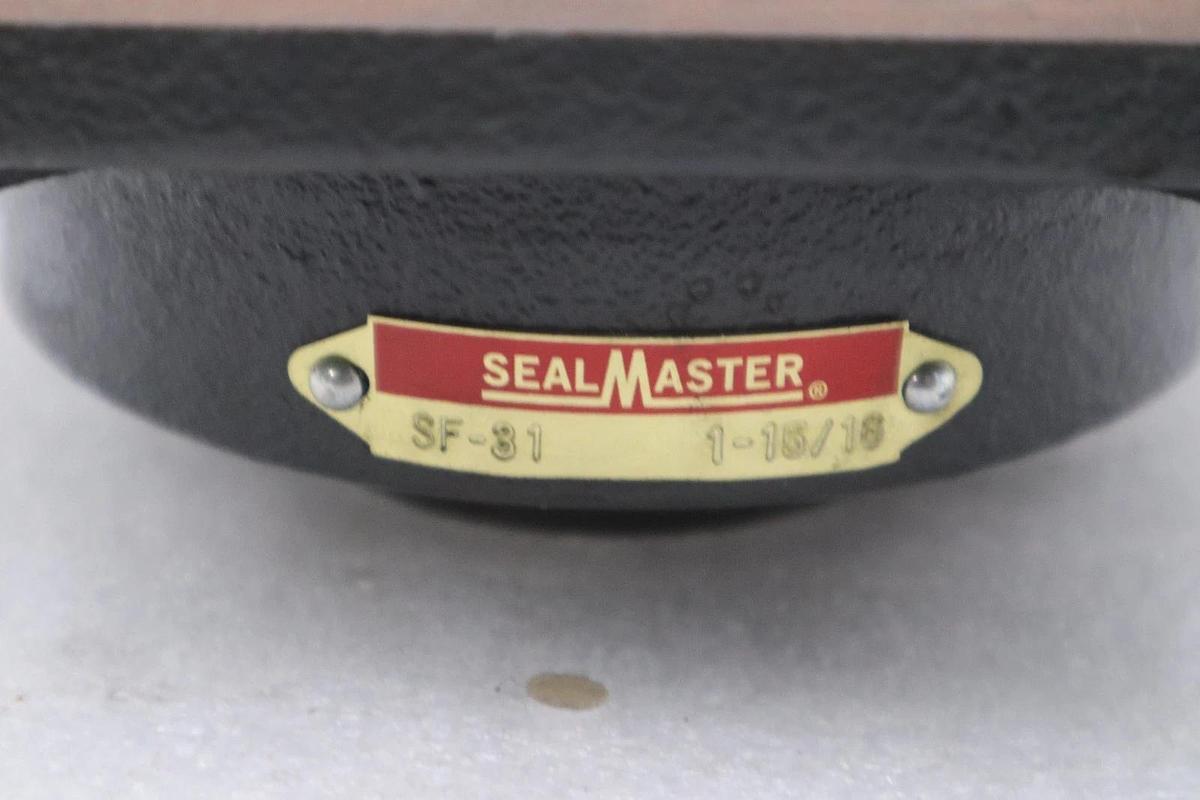 NEW IN BOX SEALMASTER 4-BOLT FLANGE BEARING 1-15/16'' BORE SF-31 STOCK K-3227CC