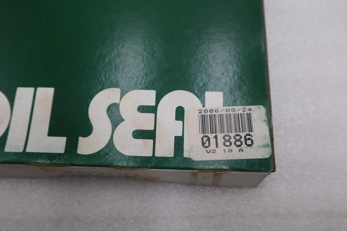 Chicago Rawhide SKF 46200 Oil Seal NEW IN BOX (11 AVAILABLE) STOCK 5638A