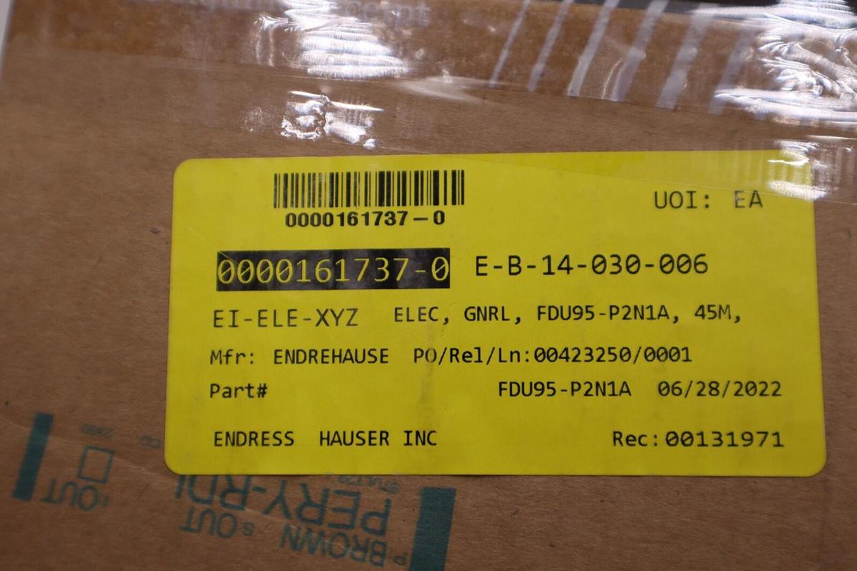 NEW ENDRESS HAUSER PROSONIC S ULTRASONIC LEVEL SENSOR FDU95-P2N1A STOCK G354