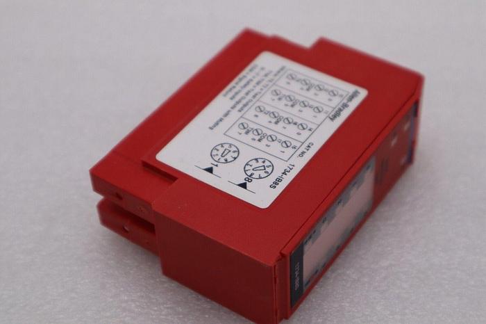 Used Allen-Bradley 1734-IB8S DIGITAL SAFETY INPUT MODULE POINT GUARD I/O STOCK 2417A