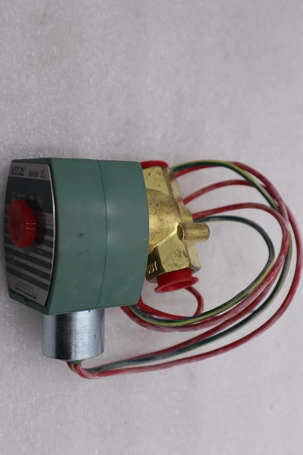 Used NEW ASCO 8263G210 SOLENOID VALVE 120/60 110/50 STOCK 2232-A