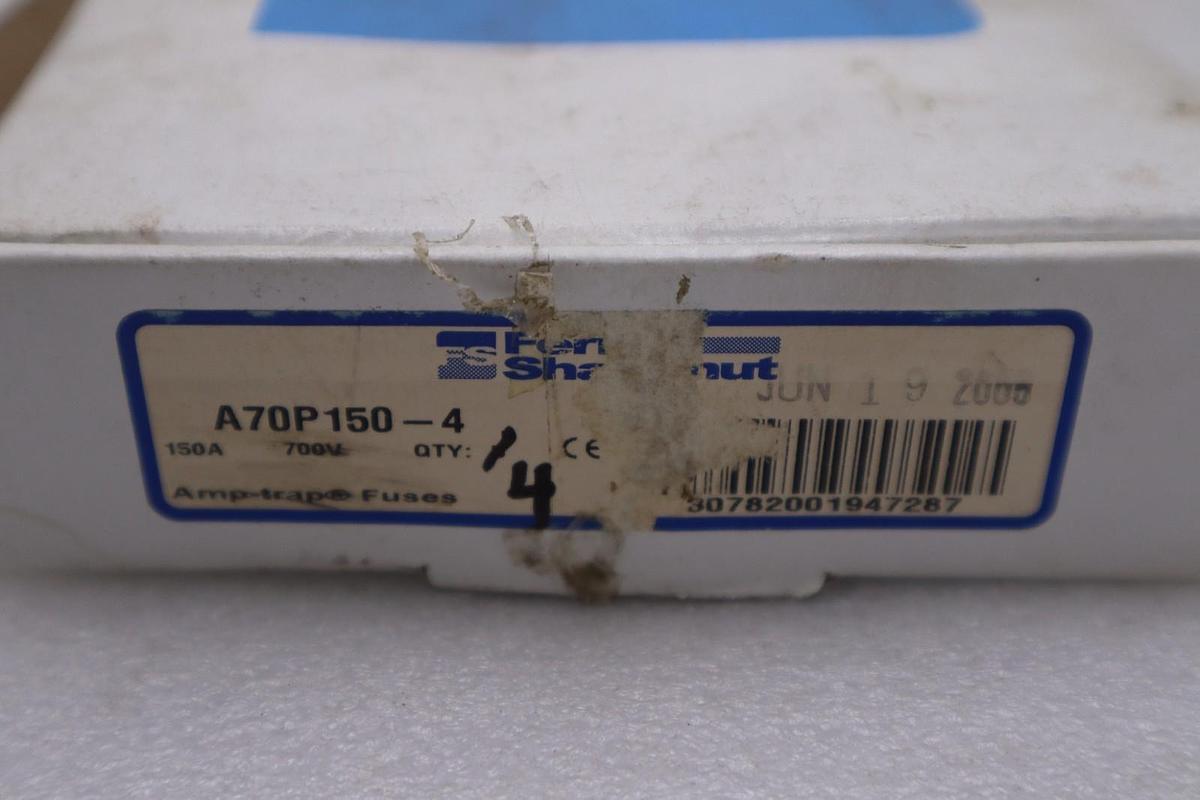 LOT OF 4 - FERRAZ SHAWMUT SEMICONDUCTOR FUSE A70P150-4 - STOCK GF640A
