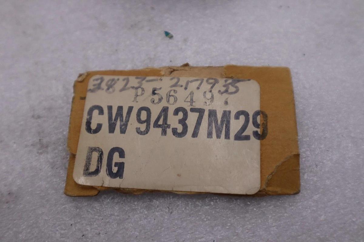 Parker CW9437 Cam Operated Pneumatic Valve NEW OPEN BOX STOCK CC89