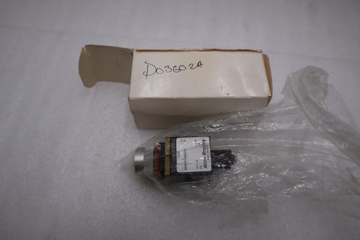 NEW ALLEN-BRADLEY 800MR-24HX2B SER D SELECTOR SWITCH 24V AC/DC #H327A