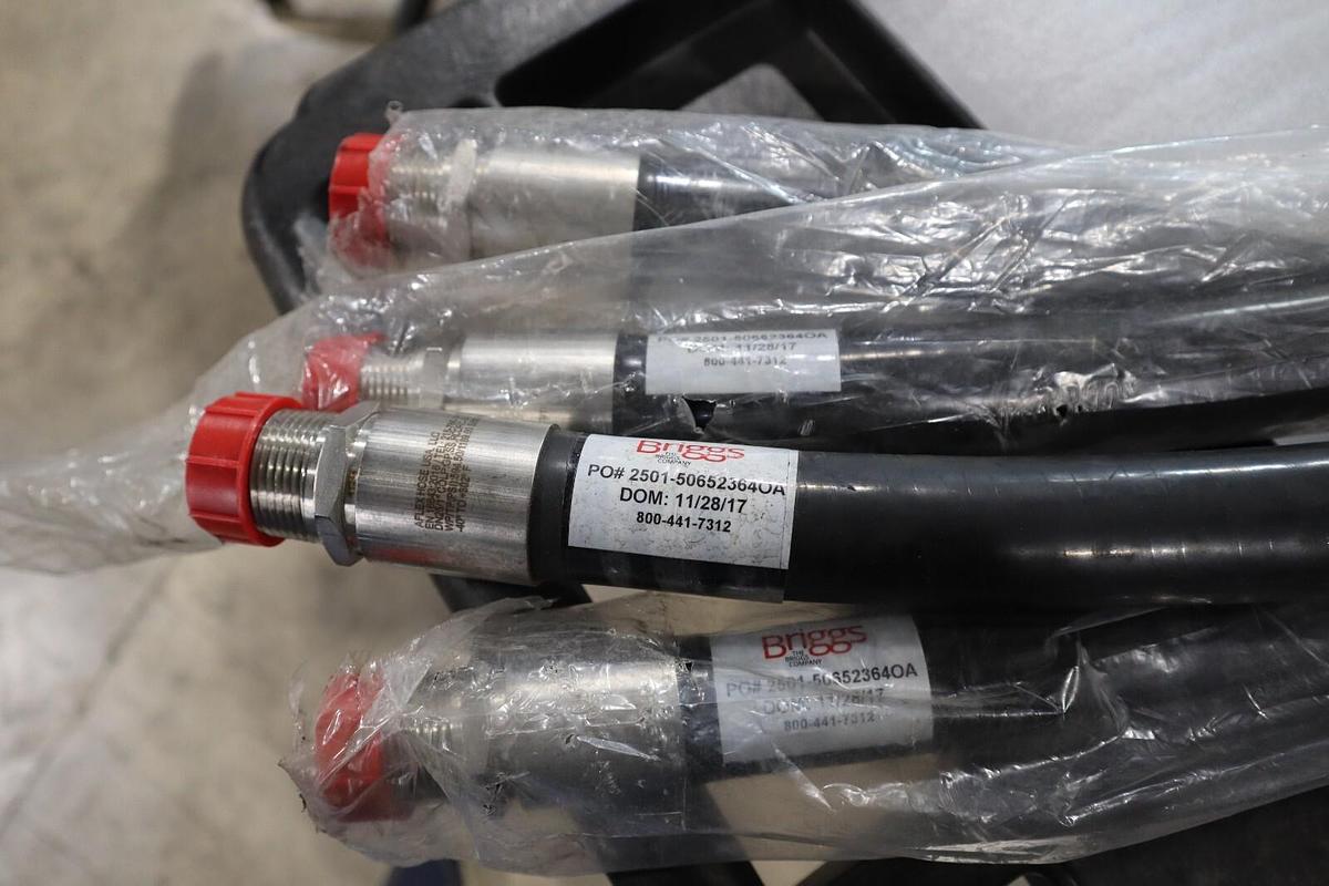Briggs PO# 2501-50652364OA HOSE LOT OF FOUR UNITS STOCK 708-A