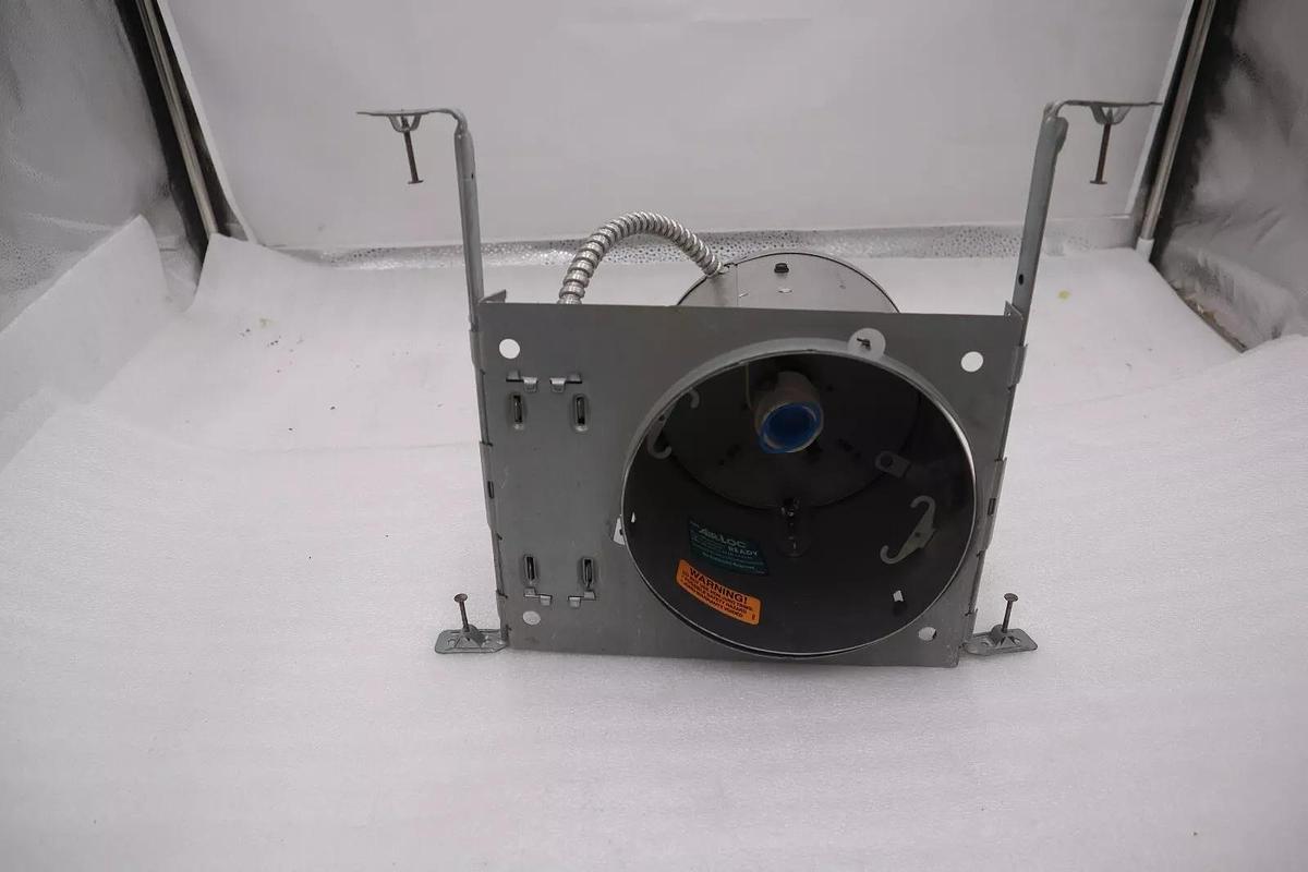 Used Juno IC22 Air-Loc INCANDESCENT NEW CONSTRUCTION IC HOUSING STOCK 4859