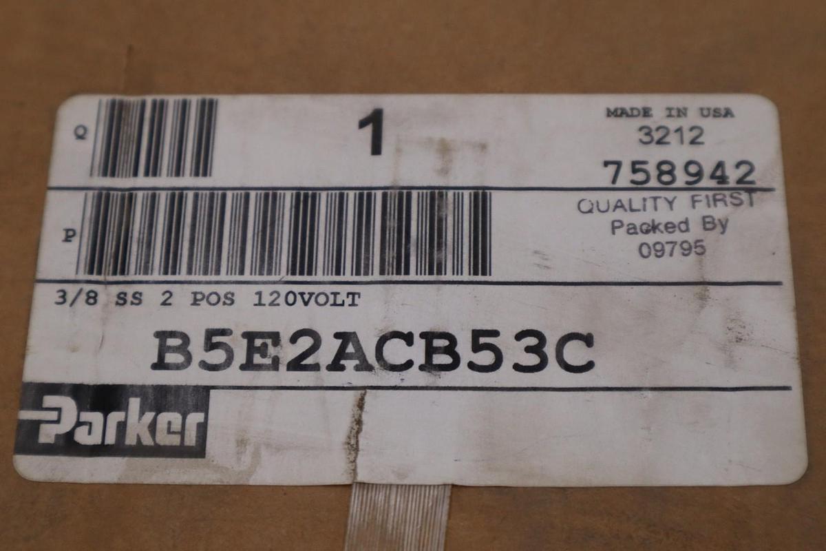 NEW PARKER B5E2ACB53C SOLENOID VALVE 3/8 2 POS. 120V - STOCK GF850