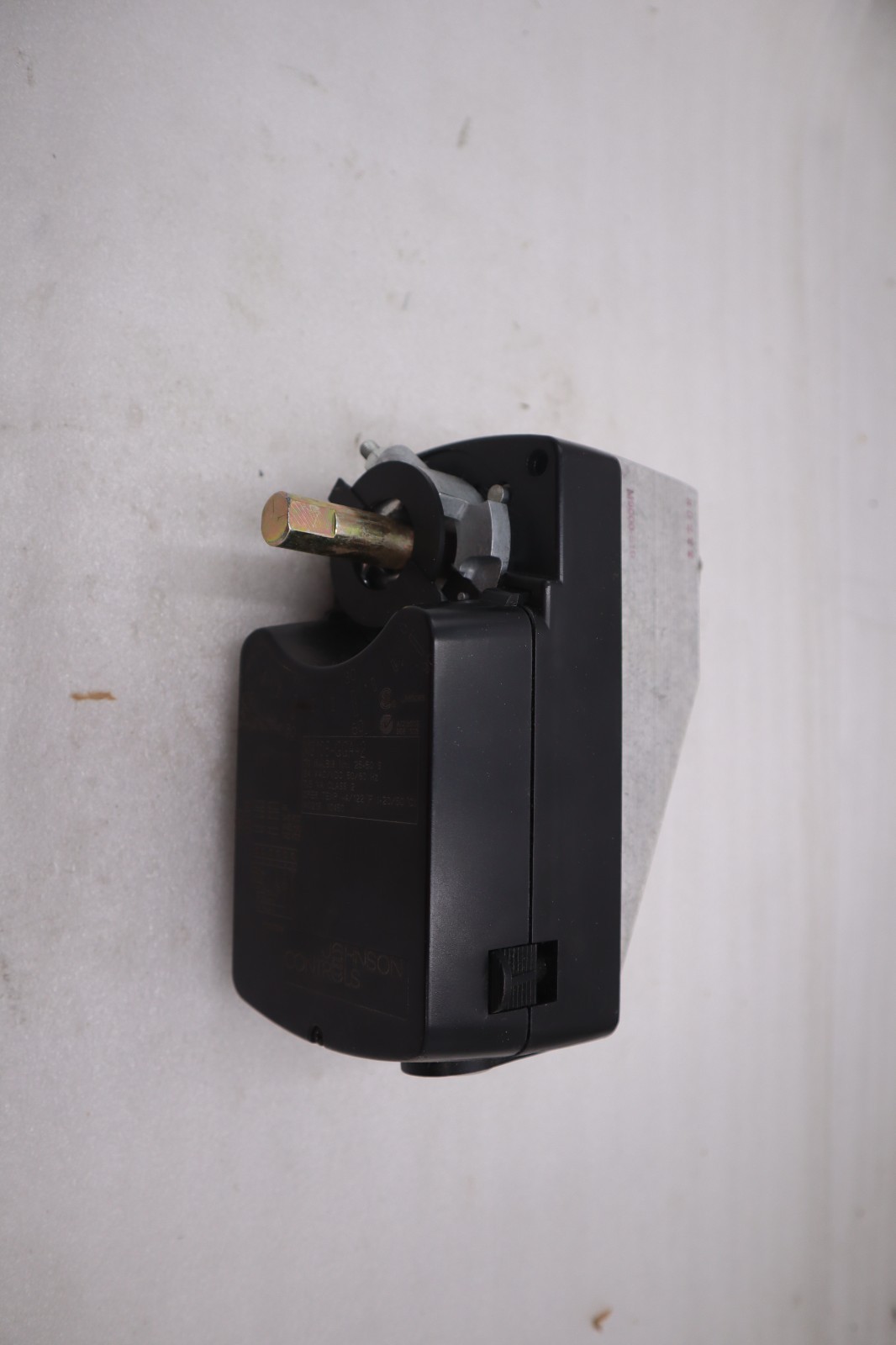 Johnson Controls M9108-GGA-2 Electric Motor Actuator - NEW NO BOX - STOCK 1531A