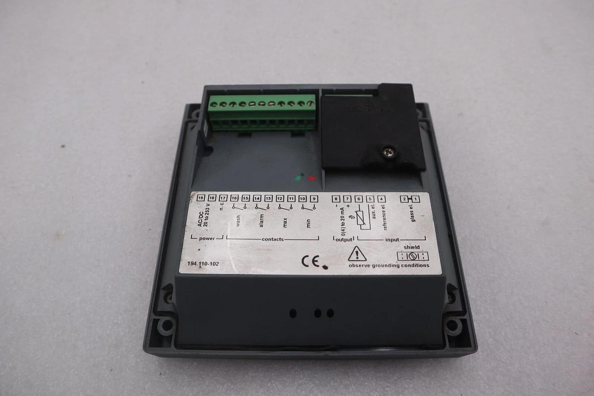 Used METTLER TOLEDO TEMPERATURE TRANSMITTER PH 2100 STOCK K-3070