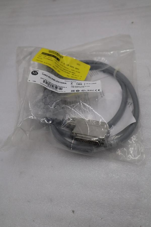 NEW AB ALLEN BRADLEY 1492-ACABLE010WA SER. A STOCK G432A