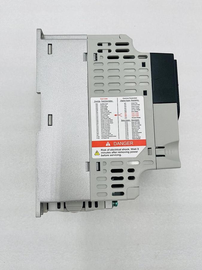 Used Allen Bradley 22F-A011N103 Inverter 1Phase 200-240VAC 2.2KW/3.0HP STOCK 2262