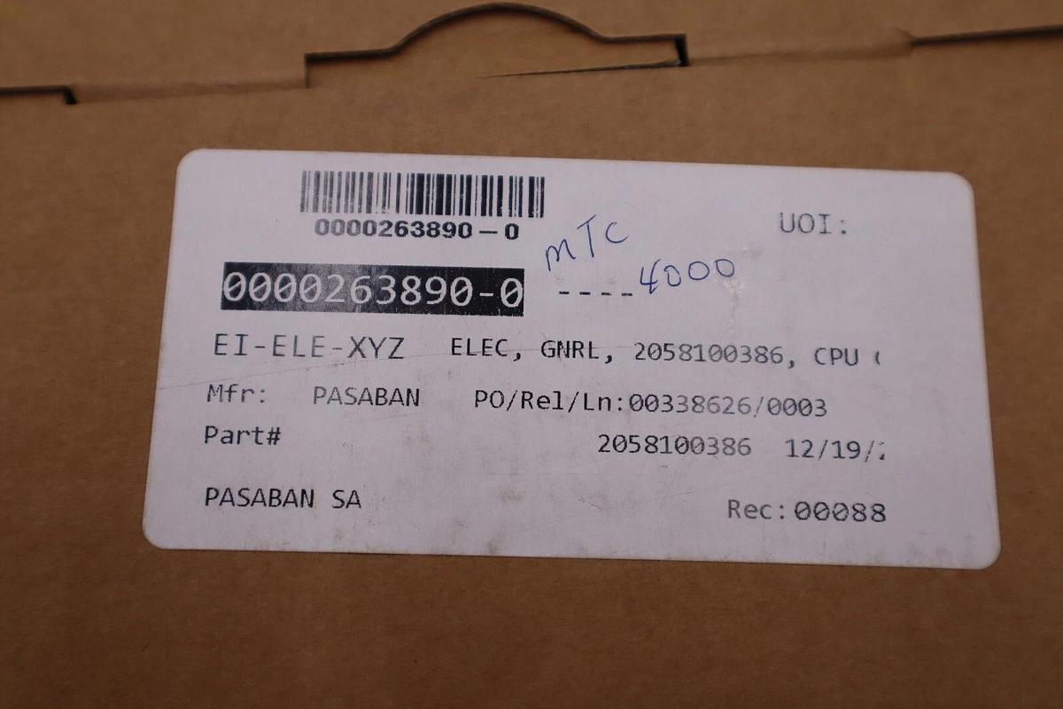 MTC 4000 / MTC4000 CPU  190 x 30 x 130  300gr. NEW PASABAN IN BOX  STOCK G233