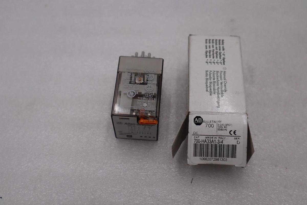 LOT OF 2 - ALLEN BRADLEY 700-HA33A1-3-4 SER. D 120VAC 10A STOCK H1140A