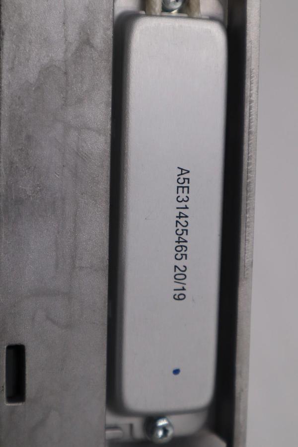 Used SIEMENS 6SL3210-5FB10-4UF1 SINAMICS V90 PROFINET SERVO DRIVE - STOCK H813C