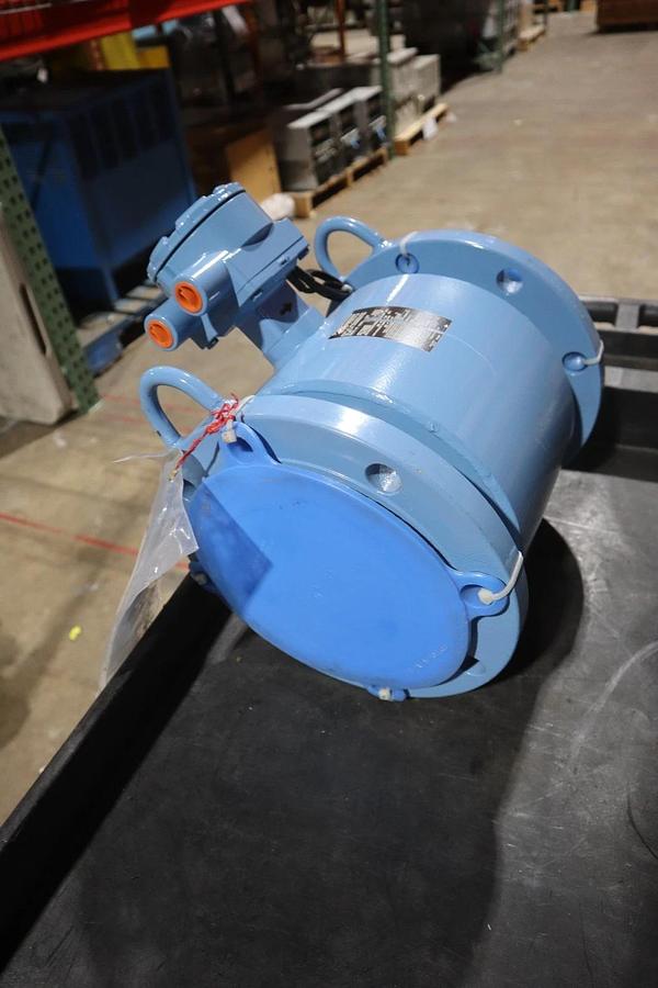 Used ROSEMOUNT 8705TSA060C1W0NA 40VDC 285PSI - STOCK CC-32