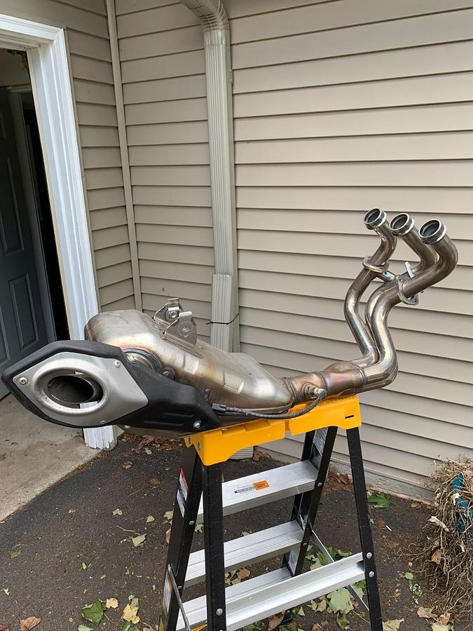 Used 2020 MT-09 stock exhaust