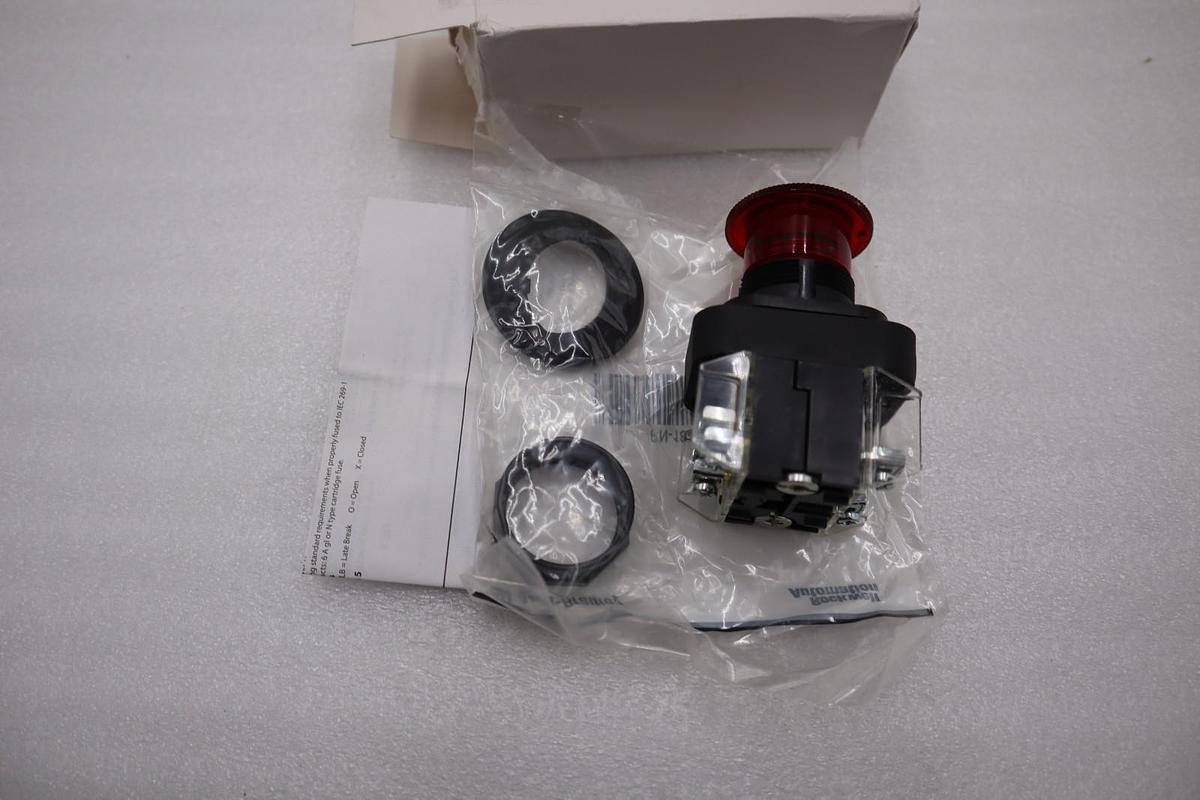 Allen-Bradley 800H-FRXTQ24RA1 Emergency Stop Pushbutton Switch STOCK H846A