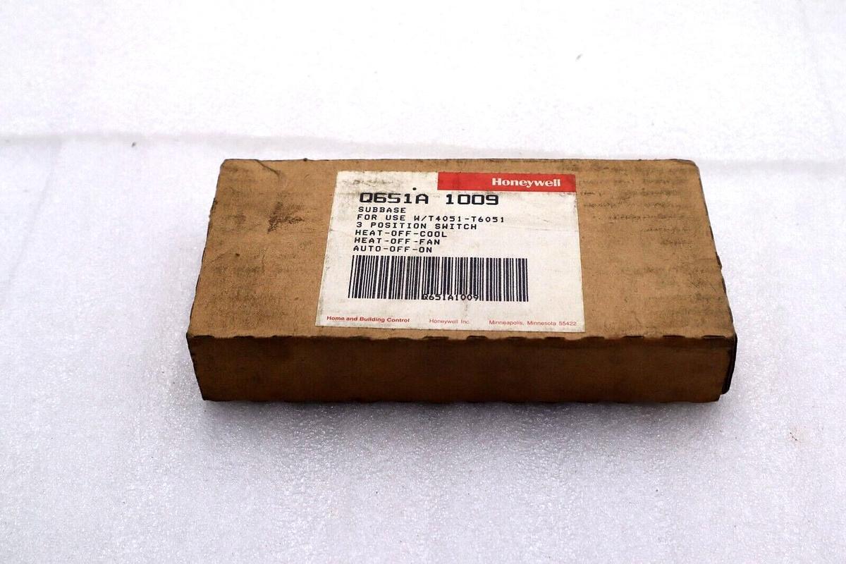 Used HONEYWELL Q651A-1009-1H MULTI SWITCHING SUBBASE 3 POSITION SWITCH #L-795