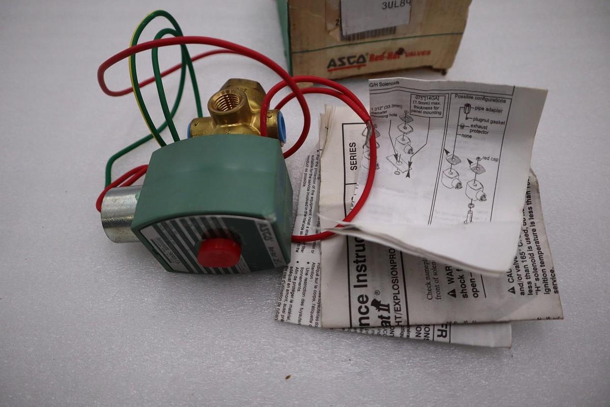 ASCO REDHAT 8320G172 Solenoid Valve 1/4 Inch - NEW IN BOX - STOCK H1587