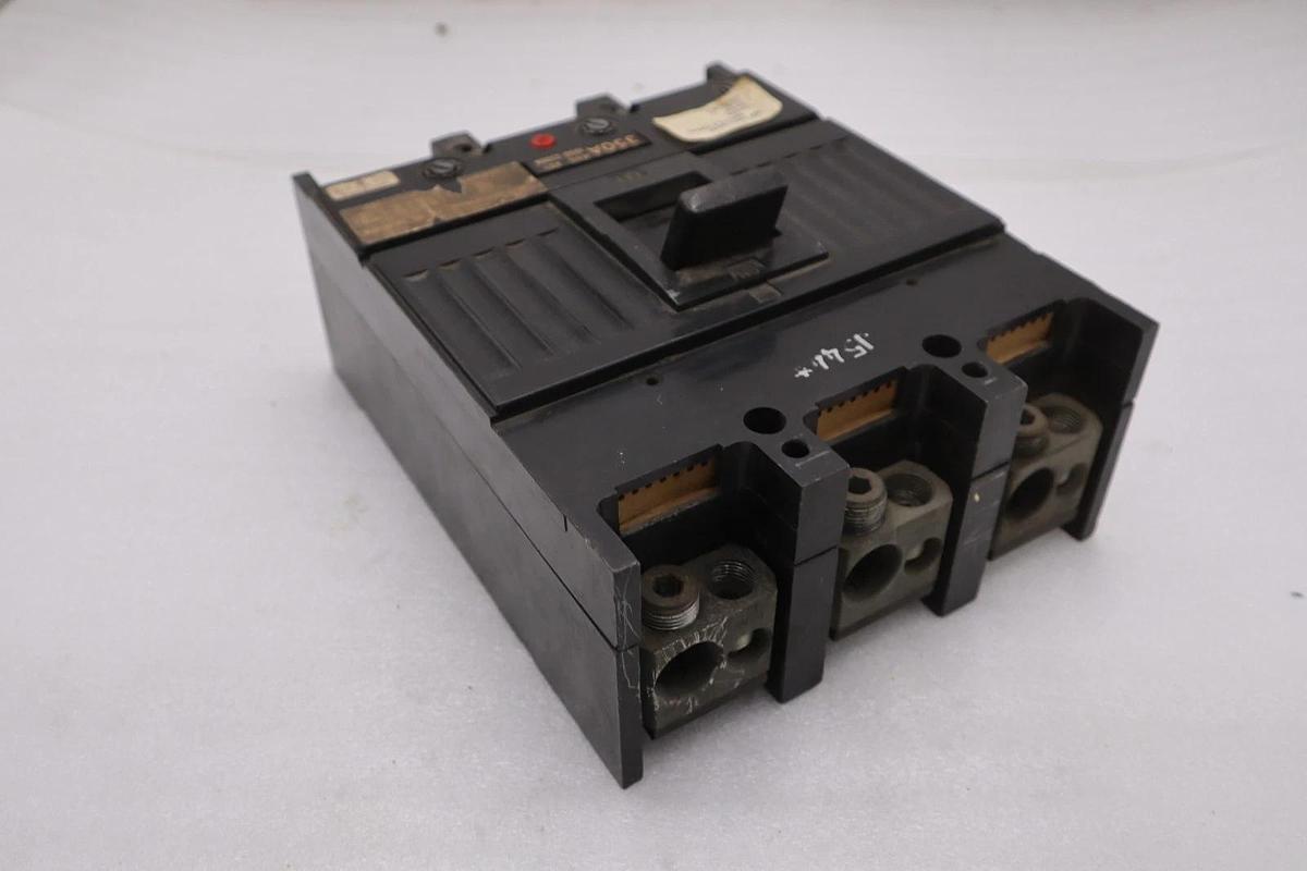 Used GE General Electric TJK436F000 Circuit Breaker STOCK CC158