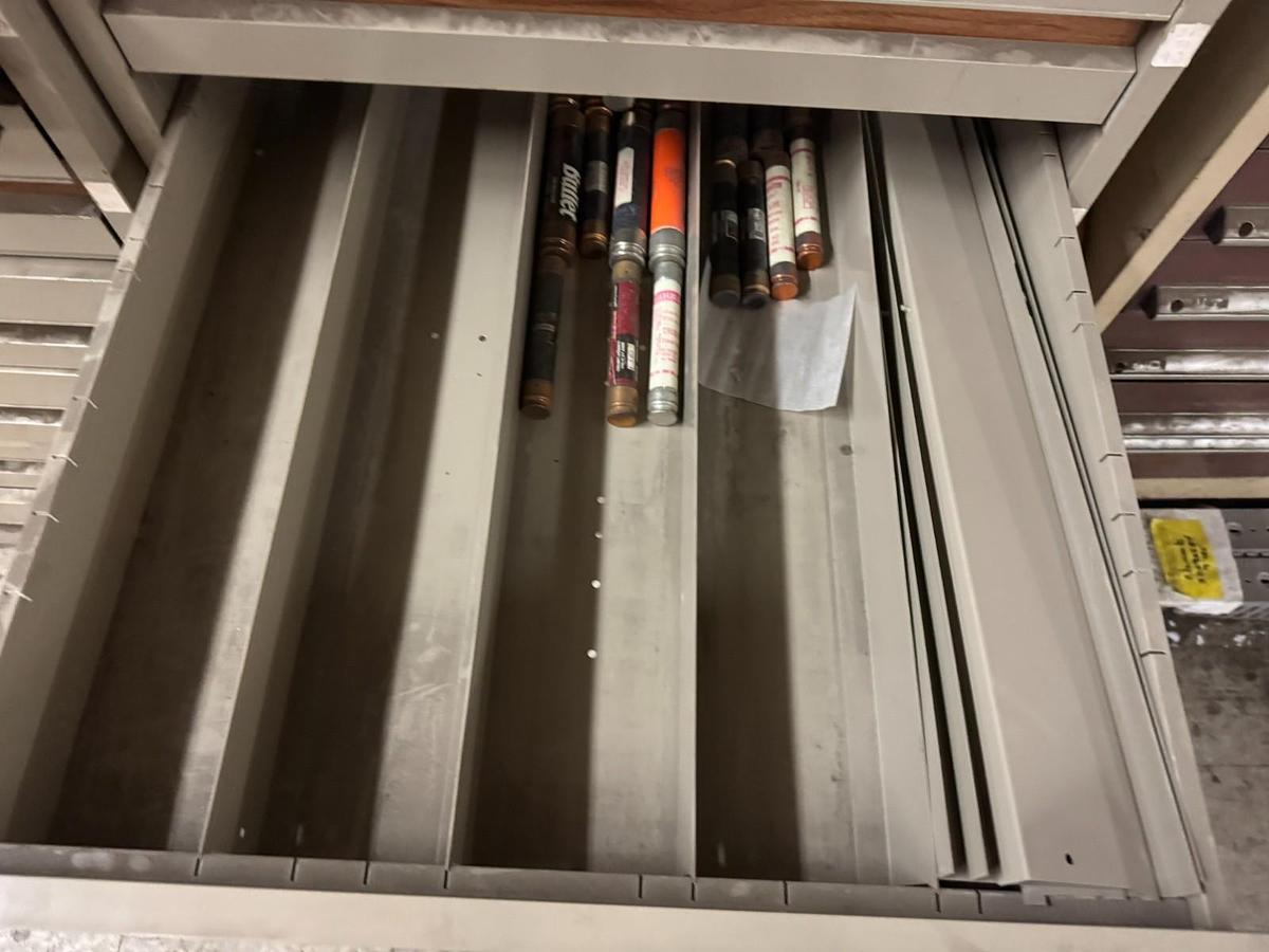 Used VIDMAR STYLE MICROFORM FILE CABINET 10 DRAWER (NO CONTENTS)
