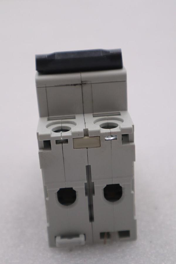 Used SCHNEIDER ELECTRIC 591942 CIRCUIT BREAKER 2 POLE 240VAC STOCK #K-2327