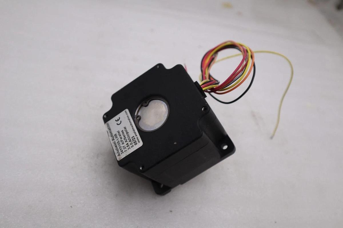 Anaheim Automation 34Y010S-LW8 STEPPER MOTOR STOCK H1142