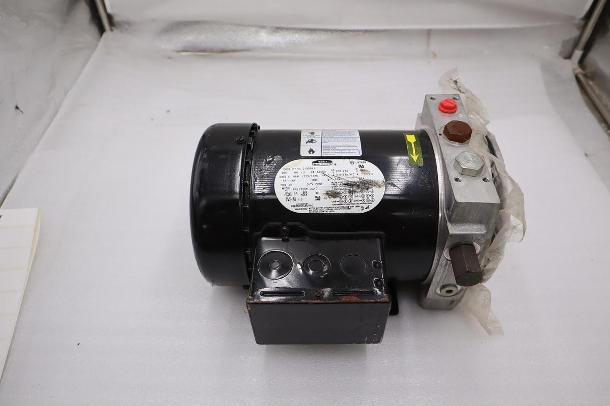 Used Haldex Hydraulics 1300233 1HP/3PH/1725 Motor STOCK H1180
