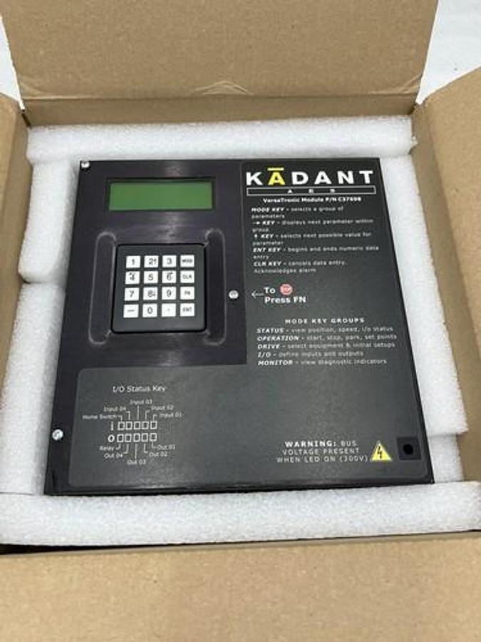 NEW KADANT AES VERSATRONIC MODULE P/N C37698 PUSH BUTTON SCRREN STOCK 3001