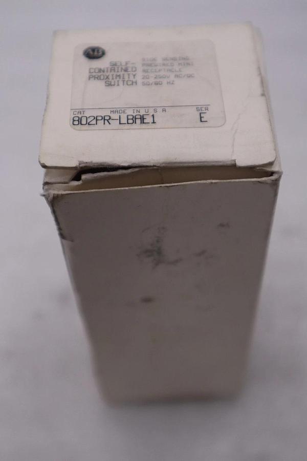 Allen Bradley 802PR-LBAE1 Inductive Proximity Sensor 802PRLBAE1 NEW STOCK GF704A