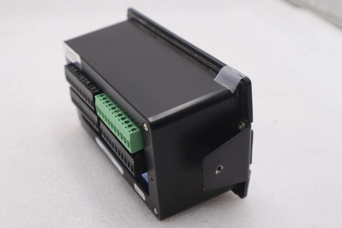 NEW Span LR300-4100 controller 24 vdc 4 channel with display STOCK K-1781