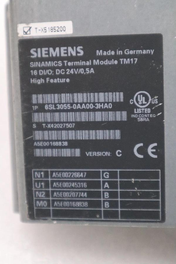 Siemens 6SL3055-0AA00-3HA0 TM17 Terminal Module 16x DI/O 24VDC 0.5A STK H881A