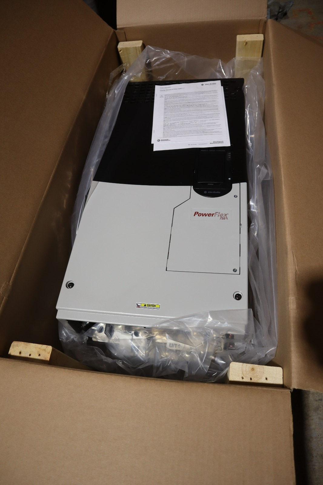 Allen Bradley 20G1ANE242JN0NNNNN PowerFlex 755 250 HP DRIVE 600 VAC STOCK SGF-2
