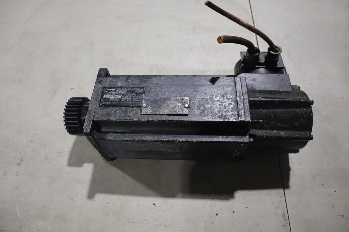 Used REXROTH MKE098B-047-GP0-BUNN / R911330073 HAZARDOUS LOCATION SERVO MOTOR #S-667