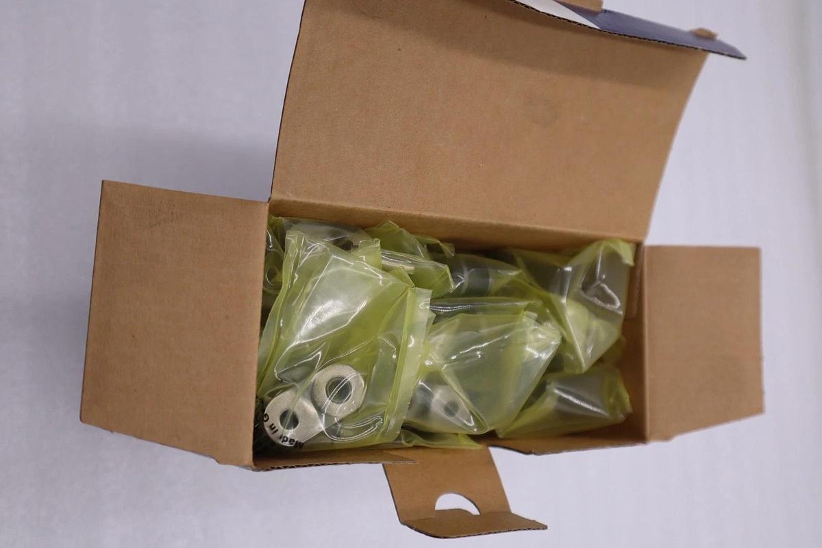 Used NEW RENOLD 50 OFFSET LK (25/BOX) 50A1S12I 50OL STOCK H365A