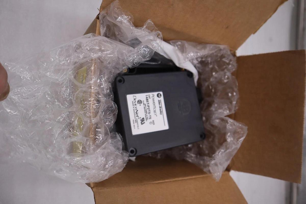 Used NEW OPEN BOX AB Allen Bradley 1485T-P2T5-T5 Powertap PLC Module STOCK G330A
