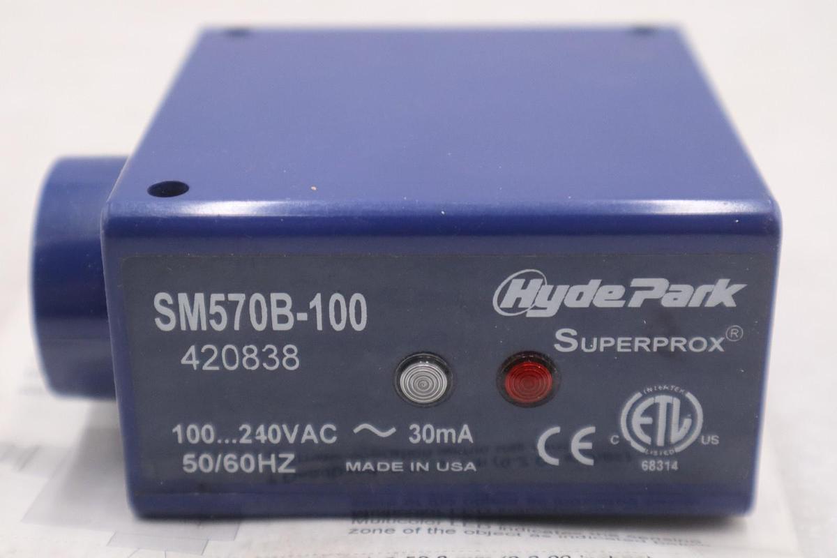 Used NEW OPEN BOX HYDEPARK SM570B100 PROXIMITY SENSOR STK GF357A