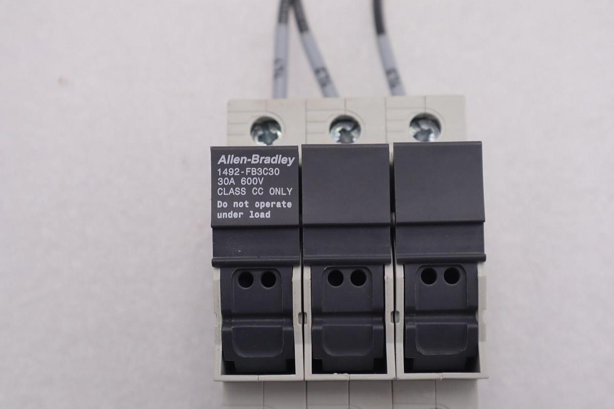 Used ALLEN-BRADLEY 1492-FB3C30 SERIES B 30A 600V CLASS CC FUSE HOLDER STOCK #K-579A