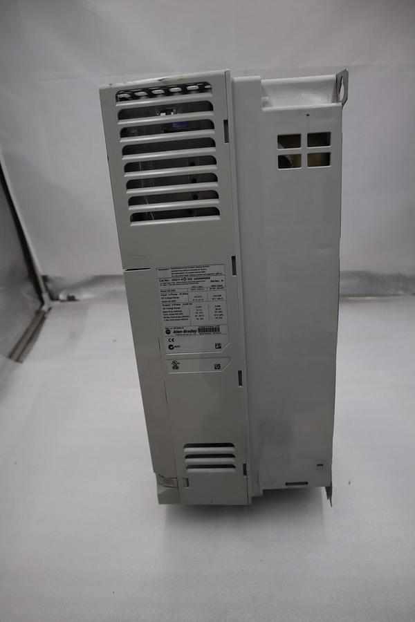 Used Allen Bradley 20G11ND052AA0NNNNN /A PowerFlex 755 480V AC 40HP STOCK 2272C