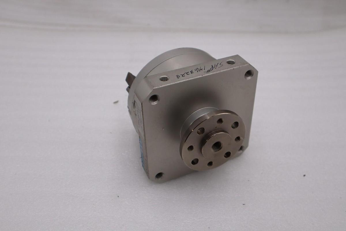 NEW FESTO 157660 DSM-32-270-P-FW Semi-Rotary Drive STOCK H388A