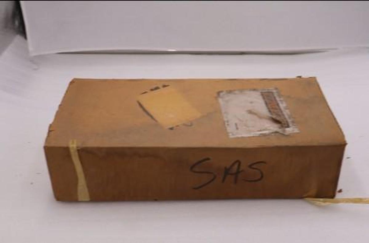 NEW Gould Shawmut A550X300E-1 300E Amp 5.5kV Amp-trap Fuse CS-3 300A NIB L-185