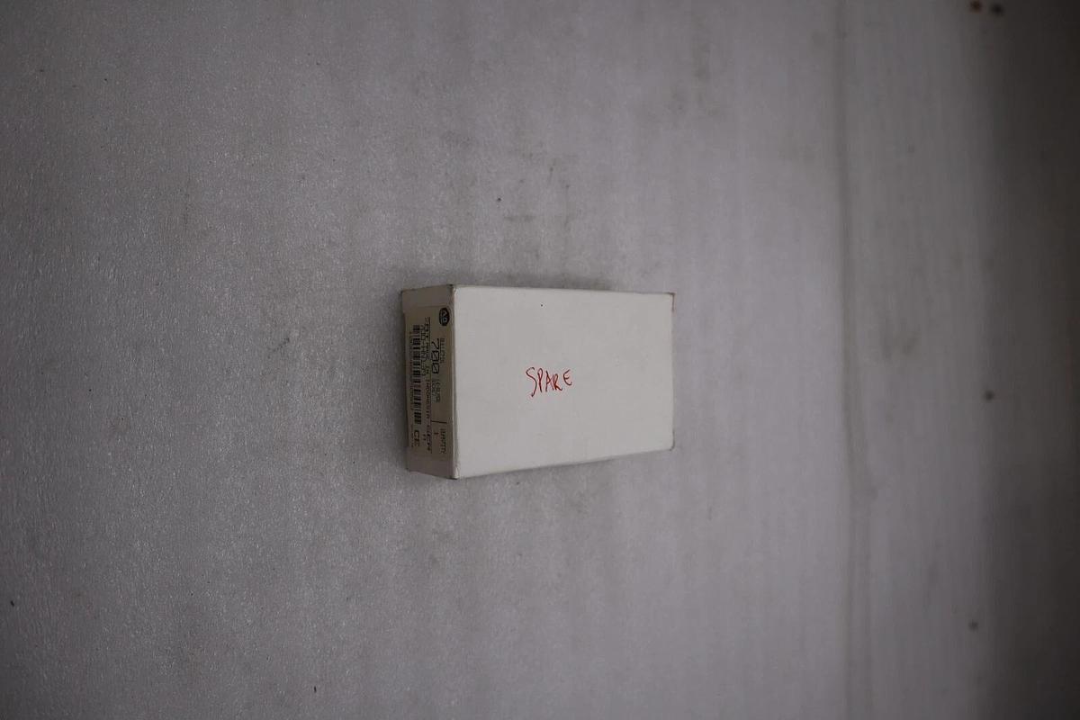 LOT OF 7 - Allen-Bradley 700-HN139 Relay Socket 14-Blade Serial A STOCK H226A