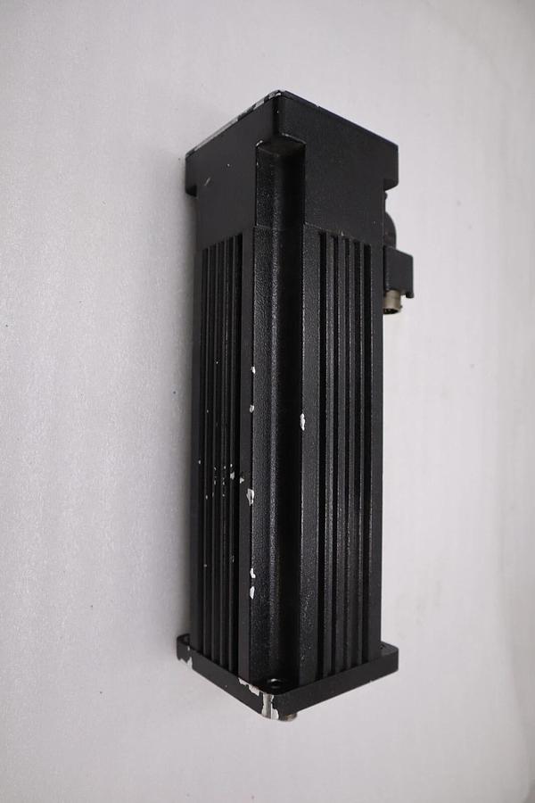 Used KOLLMORGEN B-206-C-22 Goldline Brushless P.M Servomotor STOCK H1197