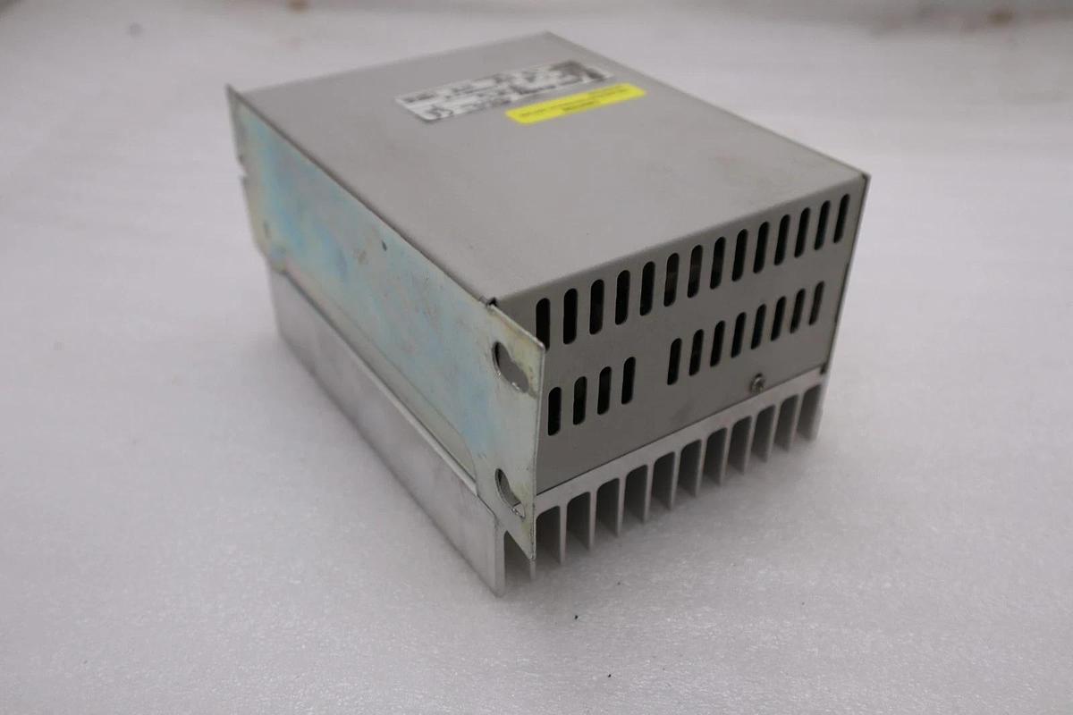 Used ALLEN BRADLEY 2098-DSD-010 ULTRA 3000 SERVO DRIVE SER. B STOCK 3490A